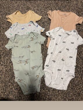 5 Baby One-Piece Bodysuits